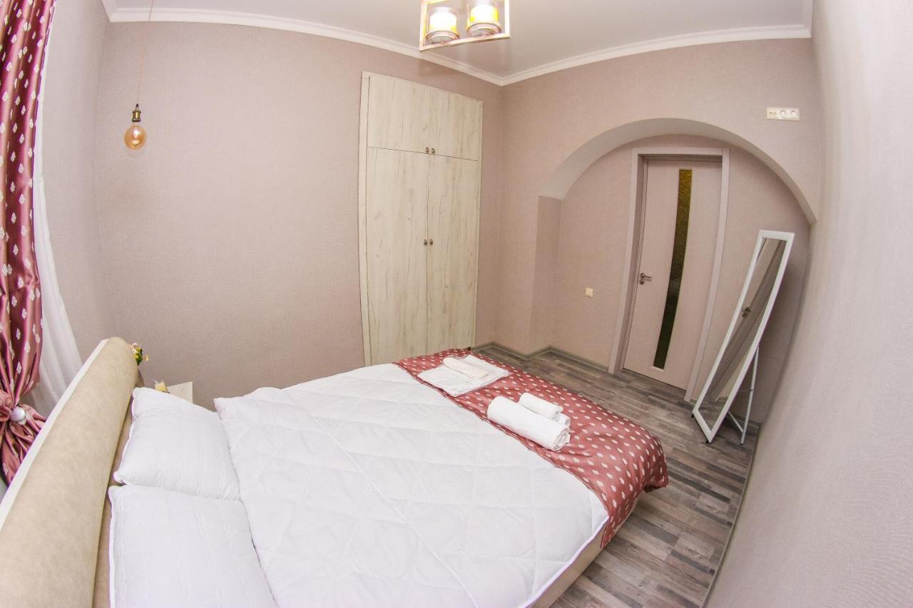 Historical Apartment In Old Tbilisi Luaran gambar